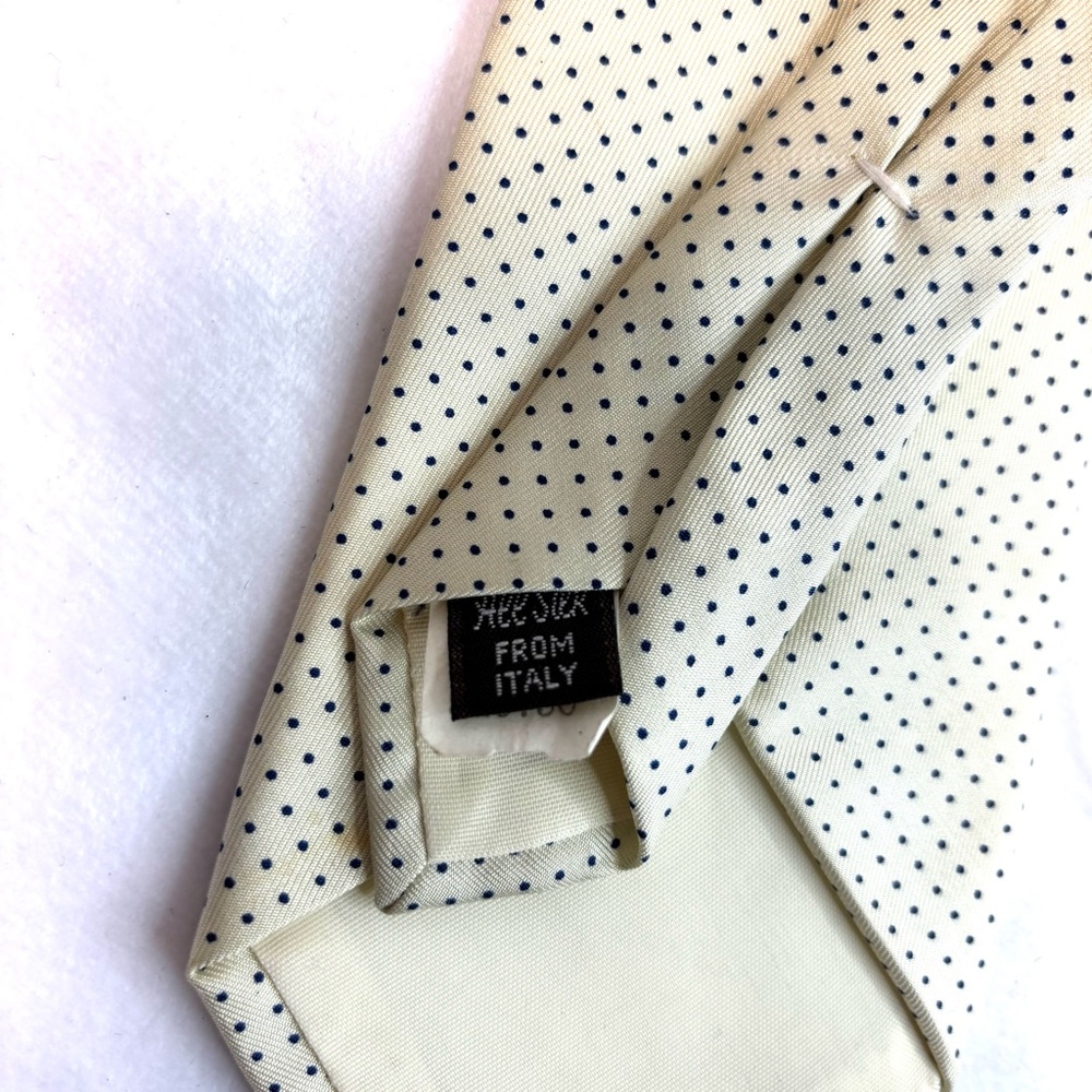 Vintage Givenchy Monsieur Handsome Silk Tie - Winter White w/ Navy Polka Dots - Picture 4 of 9